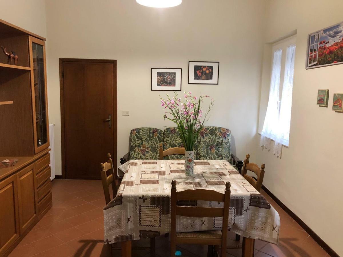 Casa Vacanza Ilia Pescia Exteriér fotografie