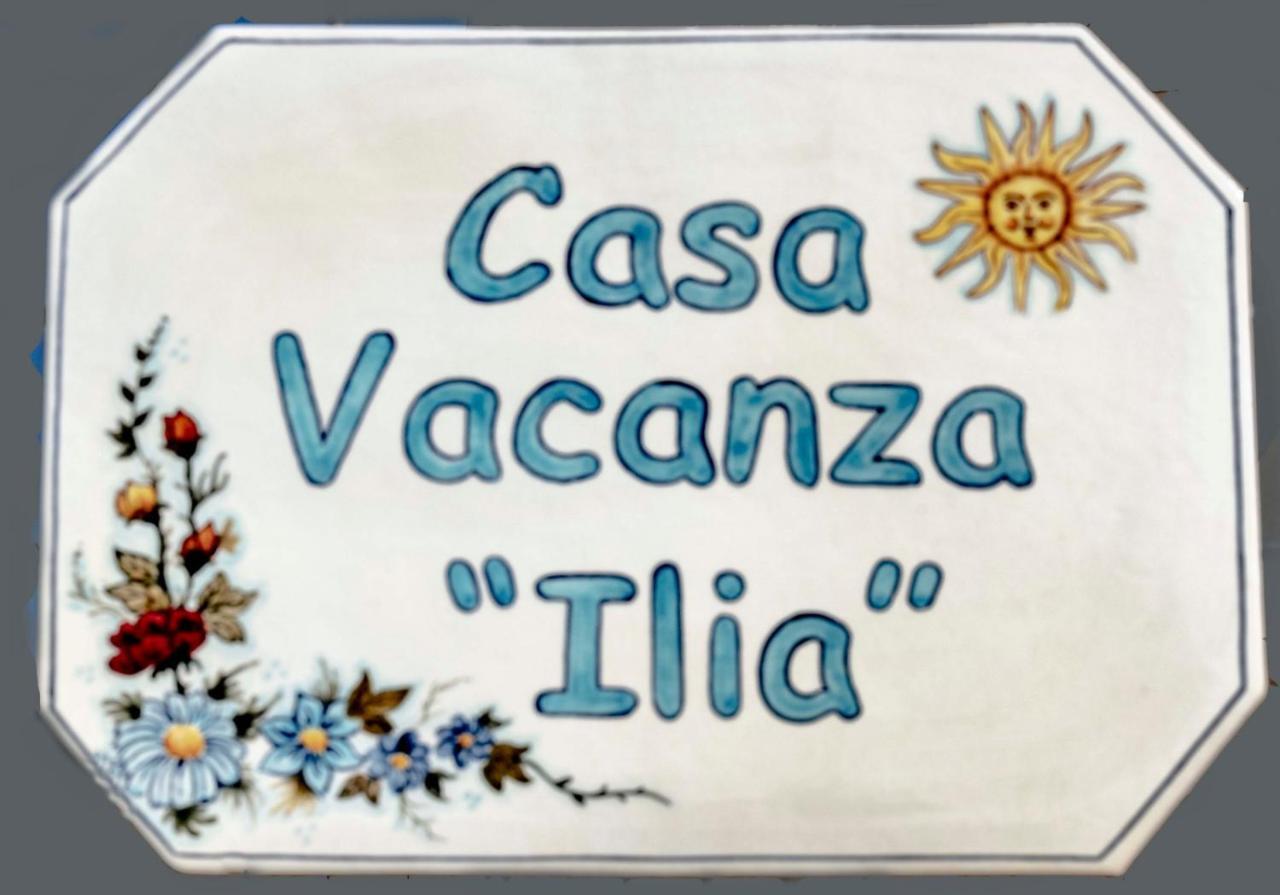 Casa Vacanza Ilia Pescia Exteriér fotografie