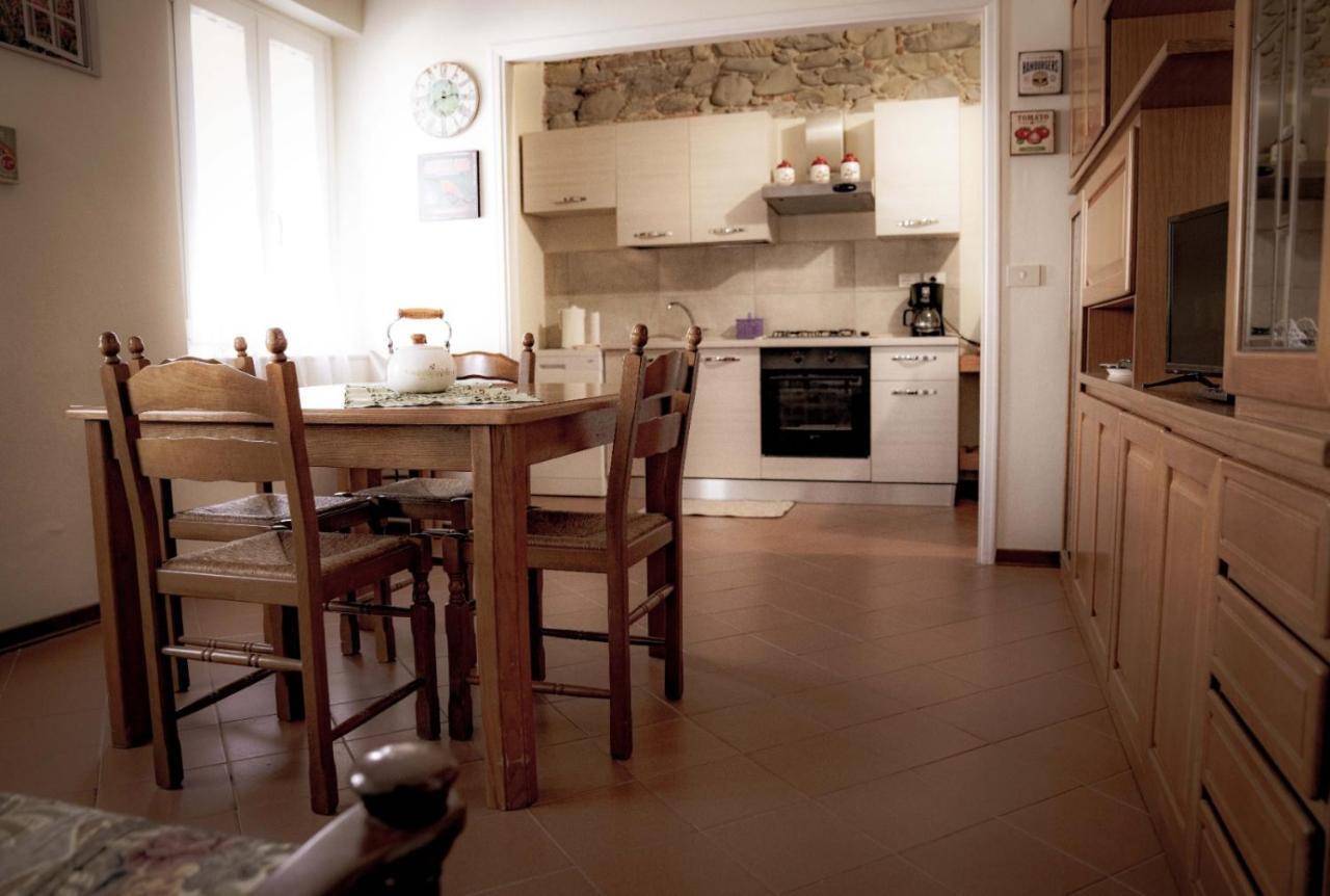 Casa Vacanza Ilia Pescia Exteriér fotografie